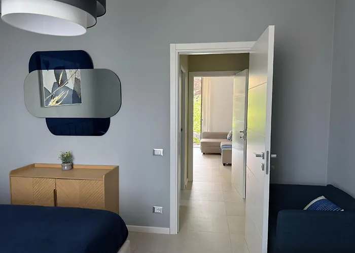 Flat 14 Lecco Lägenhet Calolziocorte