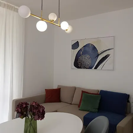 Flat 14 Lecco * Calolziocorte